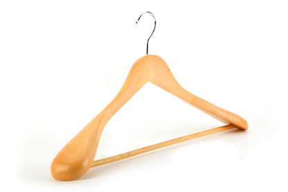 Umeraș din lemn natur cu umeri lați, bară pentru pantaloni și design modern - ideal pentru costume, sacouri, cămăși, bluze, pantaloni și tricouri - HUMERO